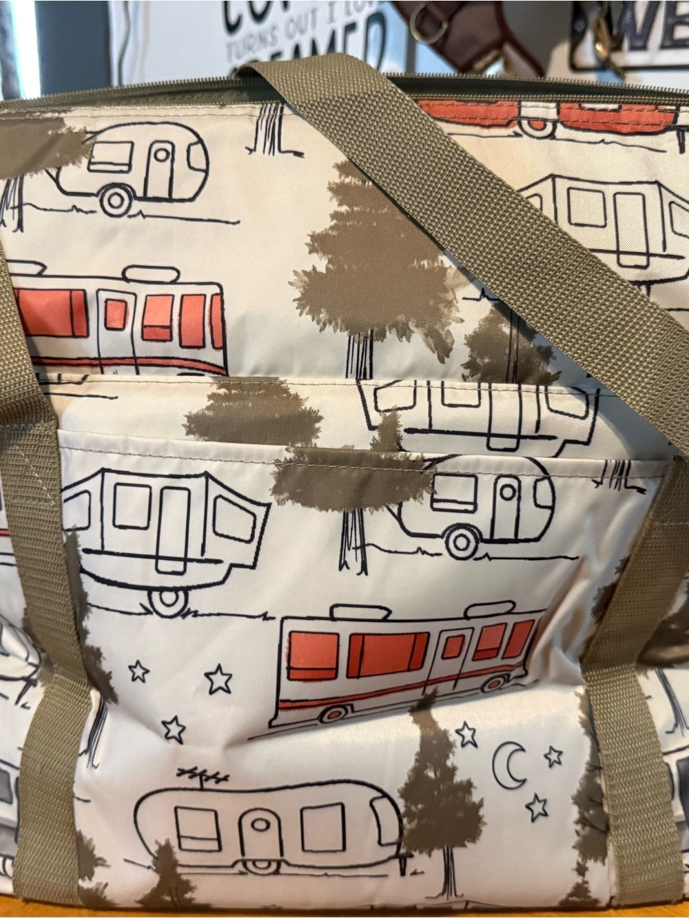 thirty-one Camper Print Travel Tote in Cream, Red, Tan insulated